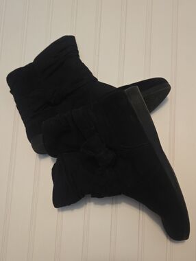 Rampage Black Suede Ankle Booties / Size 9.5M